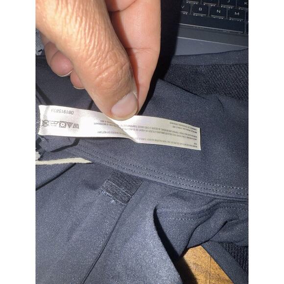 FP Movement x Hatch Black Crop Tank Top Size L NWT - Picture 3 of 6